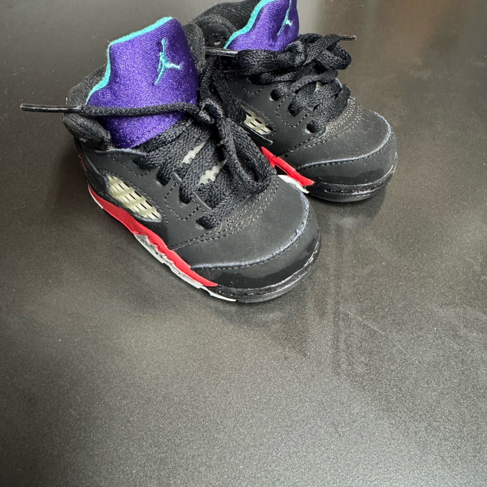 Jordan 3 , Size 4 Toddler